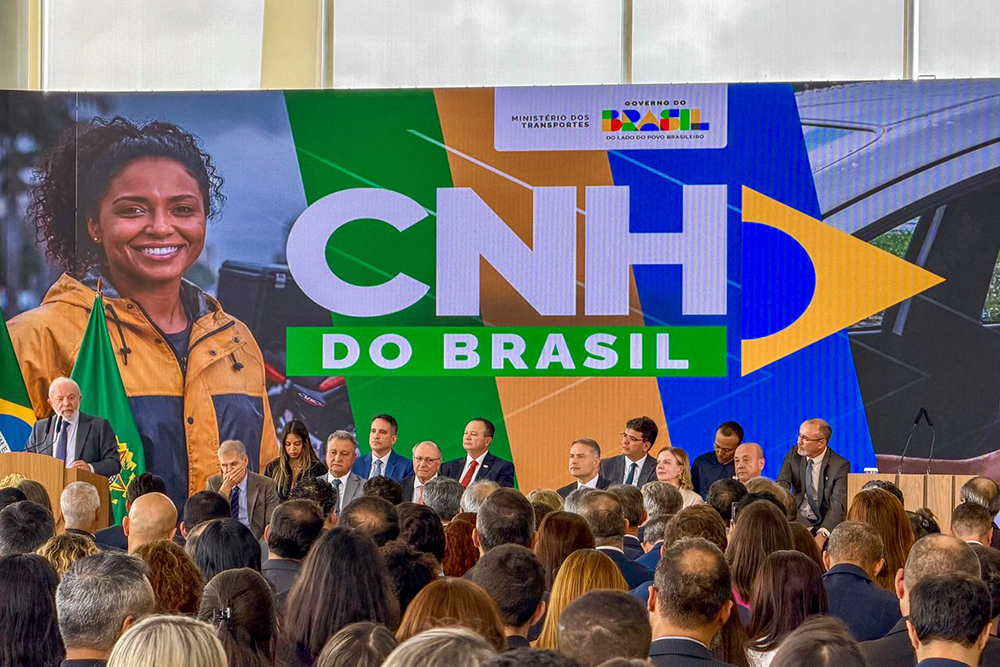 Evento de lançamento do programa CNH do Brasil